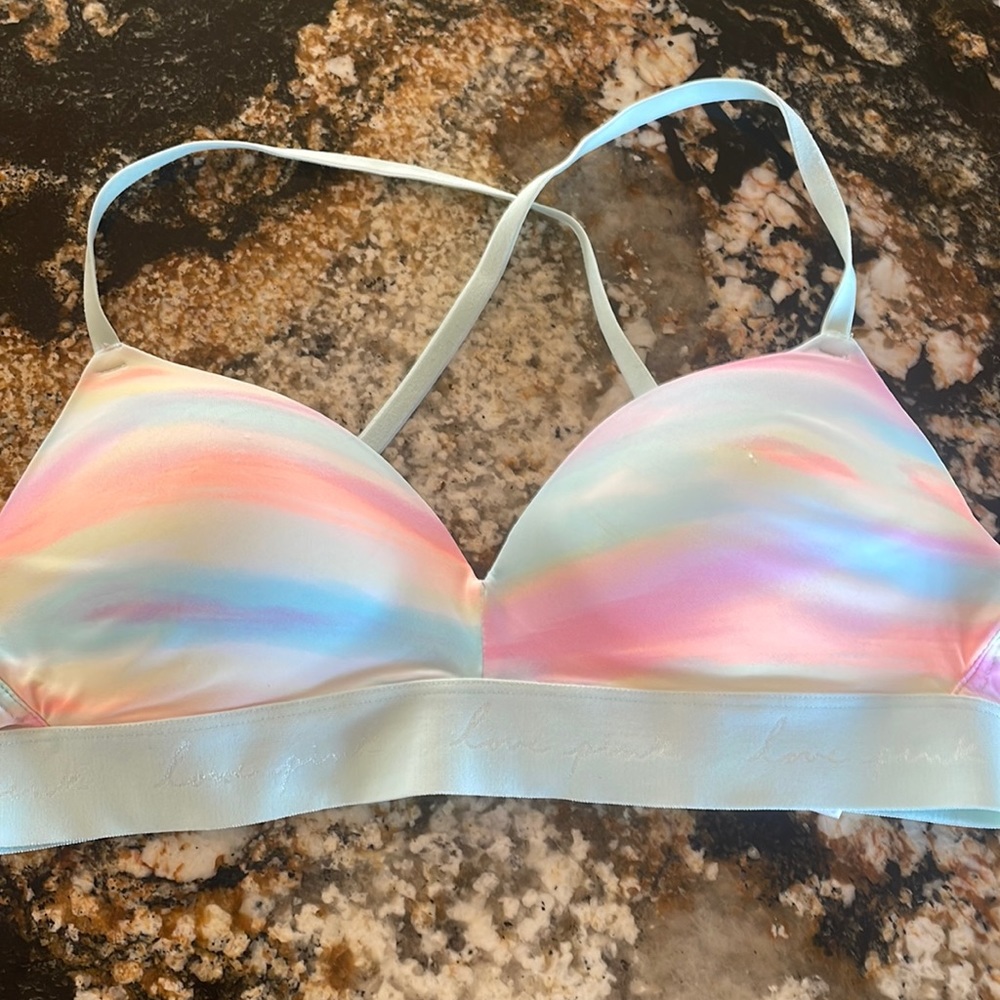 PINK by Victoria secret wireless push up bra